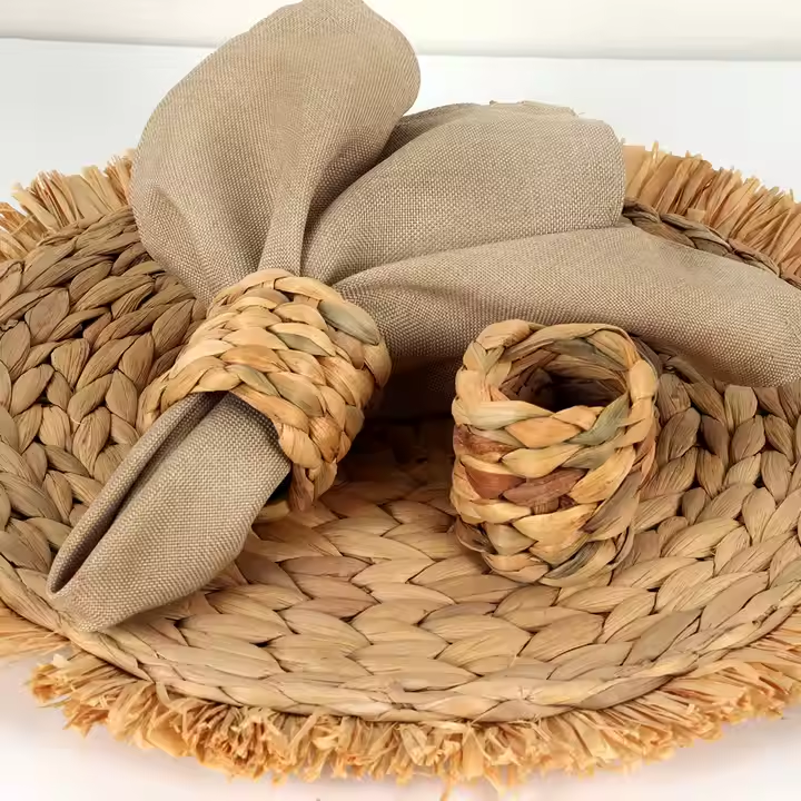 4 Bamboo Napkin Rings
