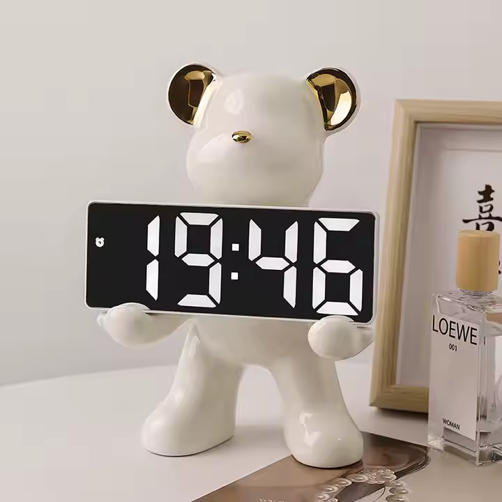 Bear Ornament Clock