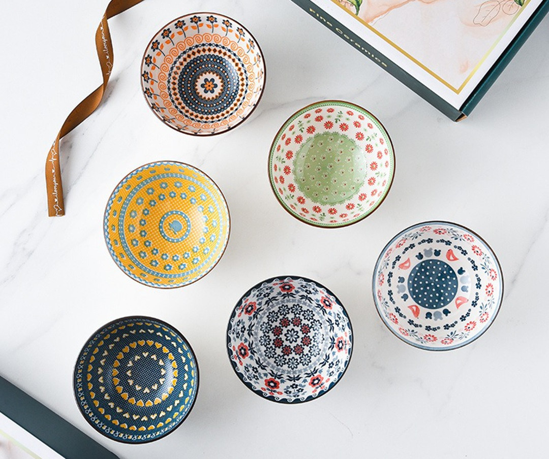 6 Japanese Ceramic Bowls